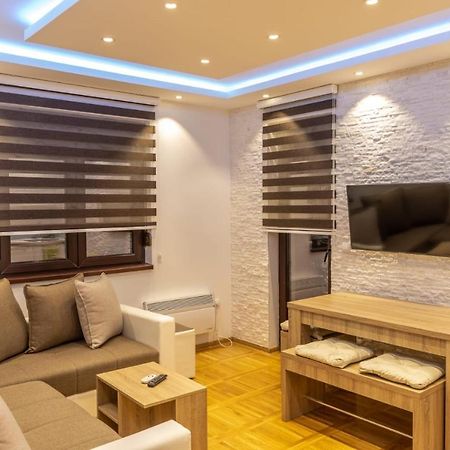 Apartments Mikic ซลาตีบอร์ ภายนอก รูปภาพ