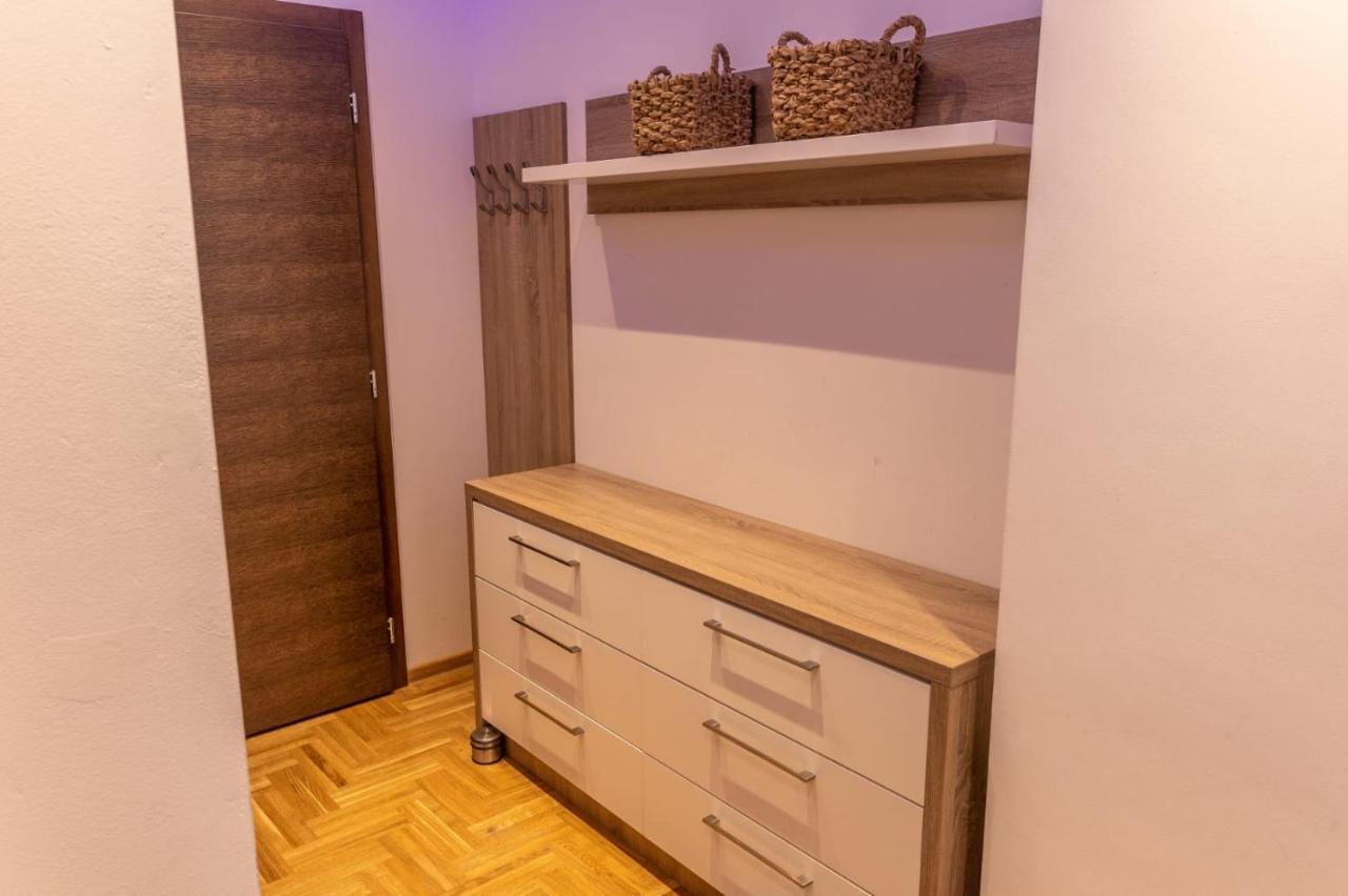 Apartments Mikic ซลาตีบอร์ ภายนอก รูปภาพ
