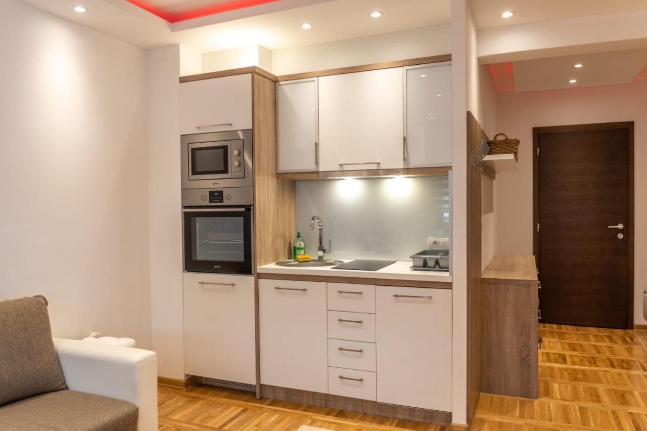 Apartments Mikic ซลาตีบอร์ ภายนอก รูปภาพ